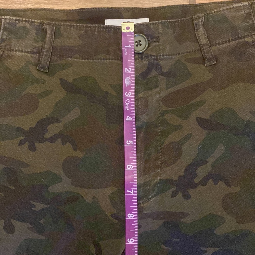 BP Cropped Camouflage 29 - Picture 5 of 8